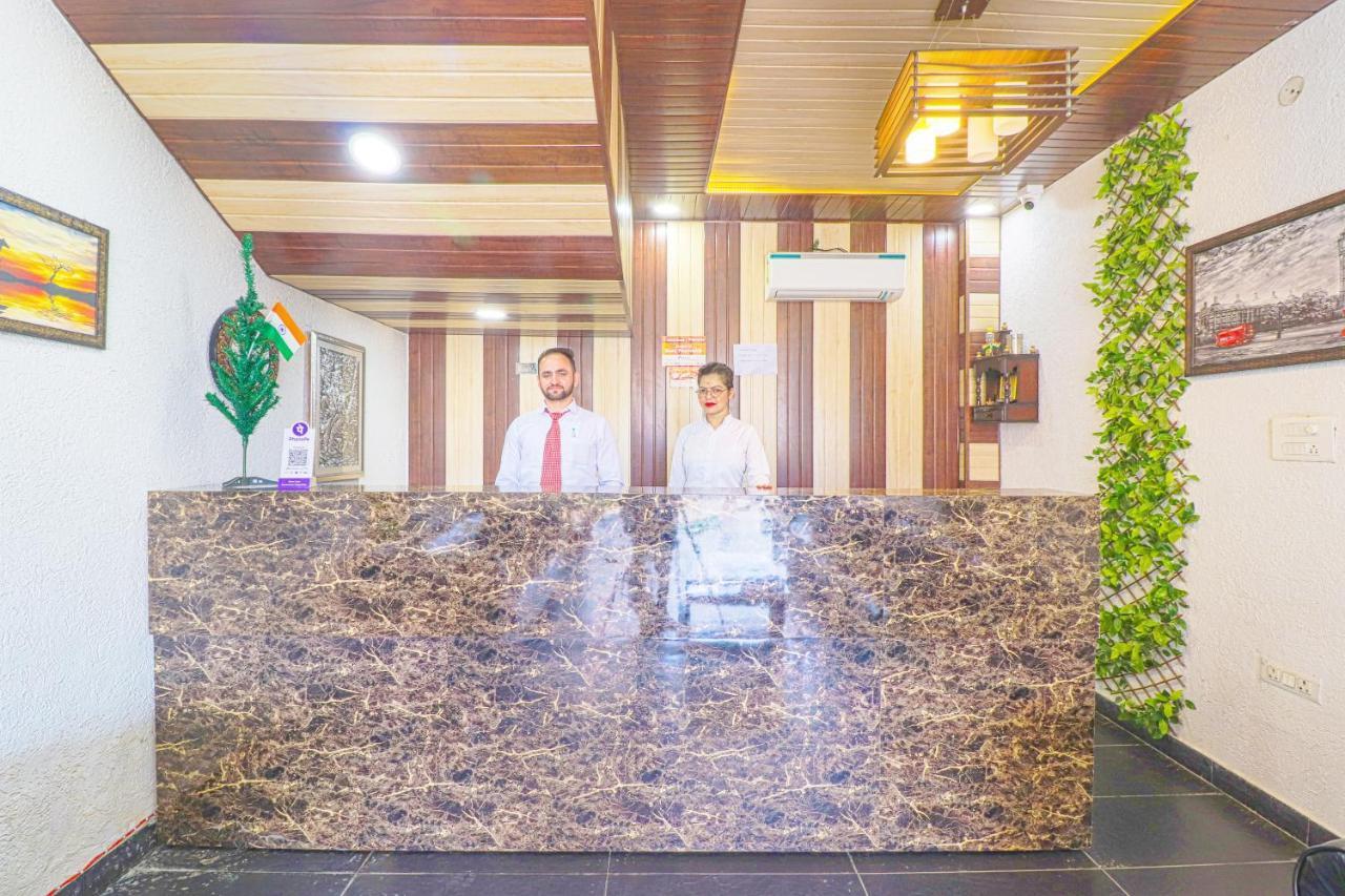 The Glory Hotel Dehradun Exterior foto